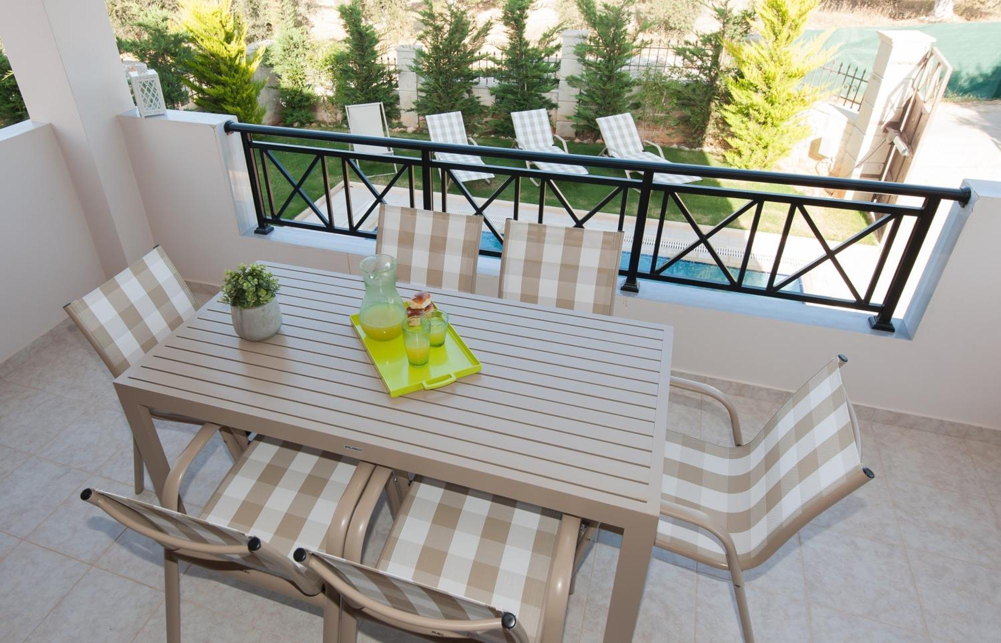 Villa Harmony-Crete Residences 아델리아노스 캄포스 외부 사진