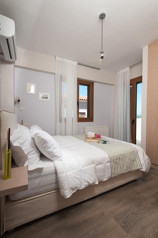 Villa Harmony-Crete Residences 아델리아노스 캄포스 객실 사진